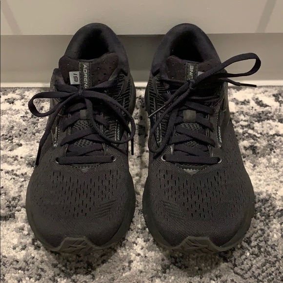 women's adrenaline gts 19